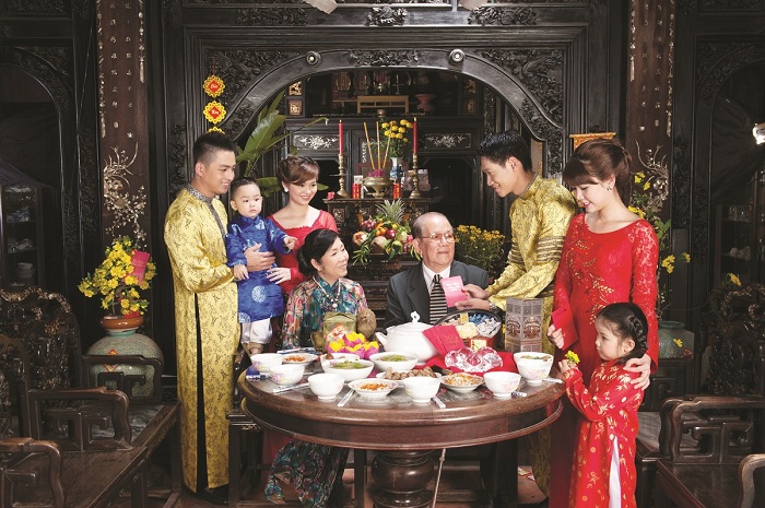 Li xi Têt Vietnam famille